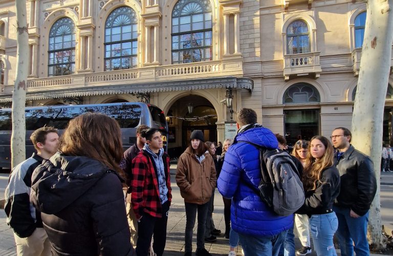 Students enjoy street tour in Barcelona